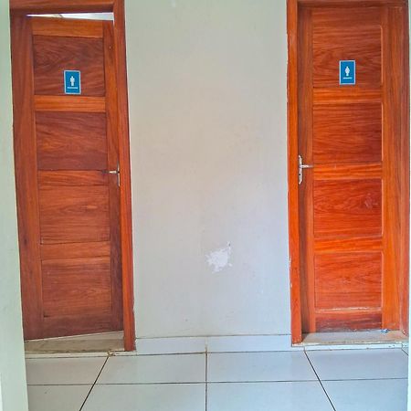 C&R Hostel Residencial Салвадор Екстериор снимка