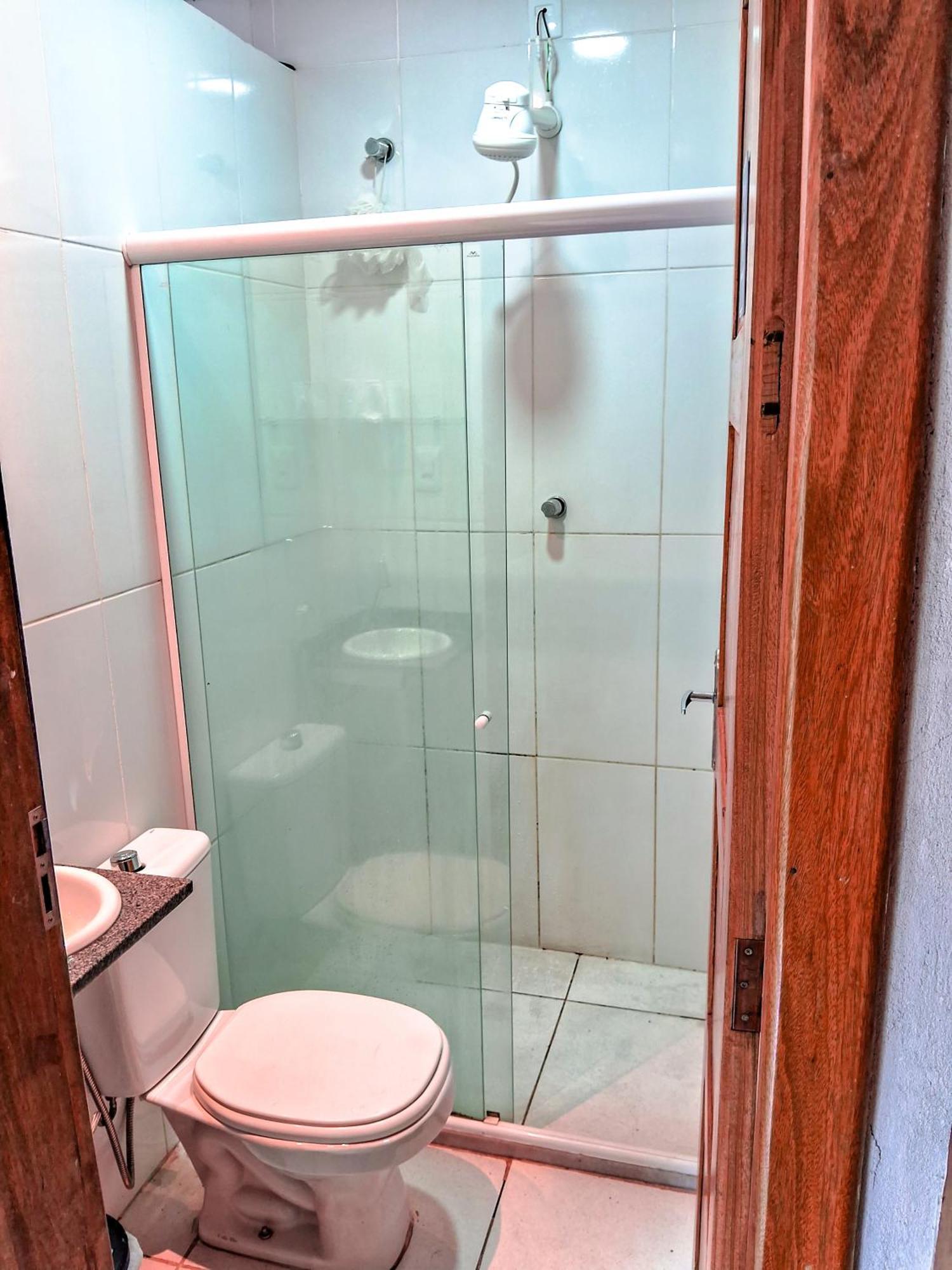 C&R Hostel Residencial Салвадор Екстериор снимка